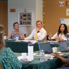 Photo of the 2024 Global Citizens Seminar with Professors Harang and Chowdhury