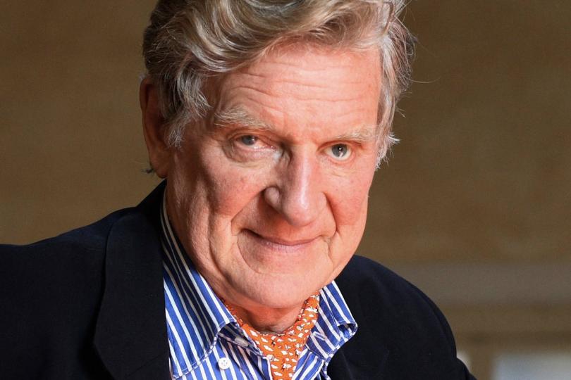 Robert Thurman headshot